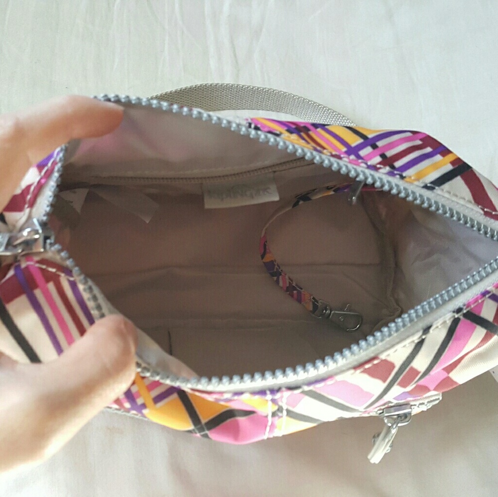 Kipling Crossbody - Picture 3 of 7